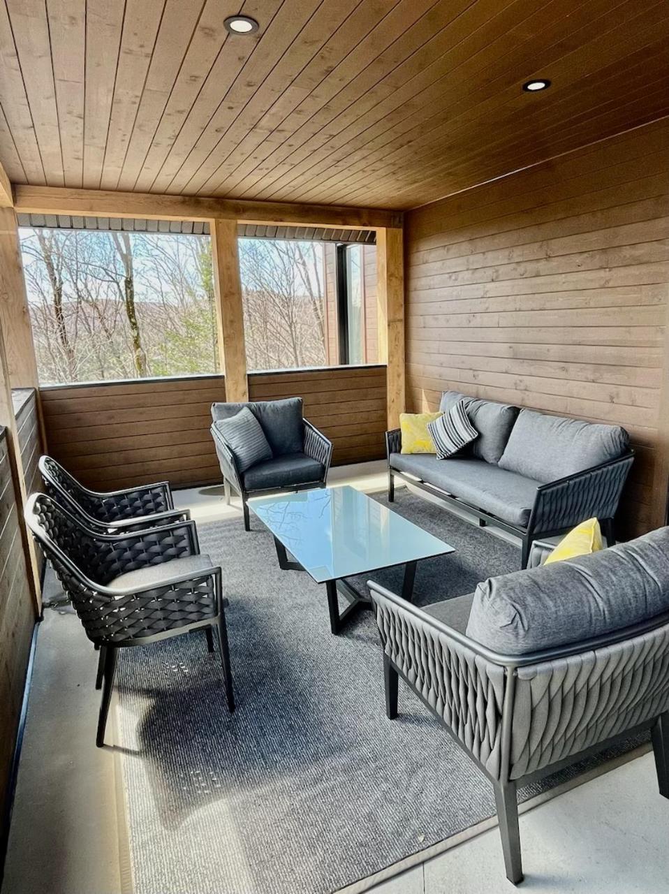 The Chic Shack - Golf, Ski, Spa Saint-Faustin Exterior photo